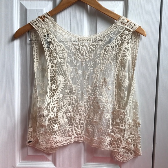 Boho Lacey Vest - Picture 2 of 2